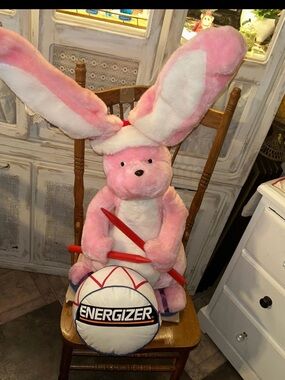 Vtg 1989 Trudy Energizer Bunny 36" Jumbo Plush Santa Christmas Store Display